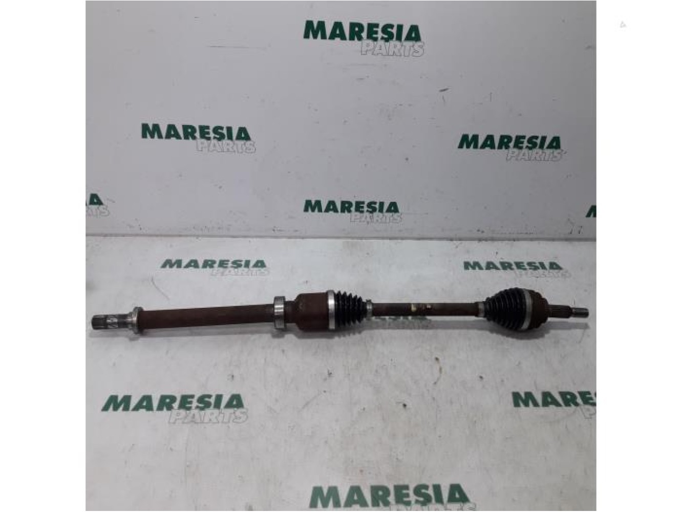 Renault - Clio - Front drive shaft, right