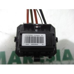 Renault - Clio - Heater resistor
