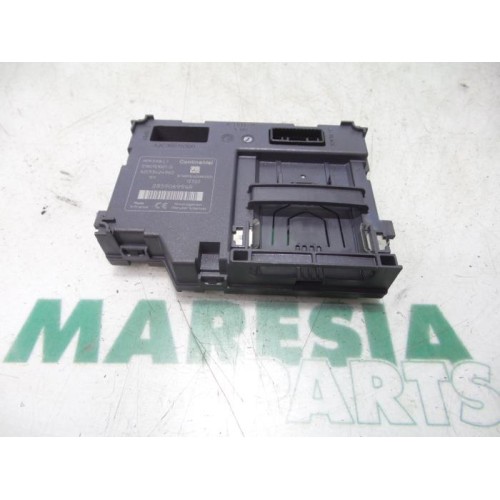 Renault - Clio - Card reader (lock)