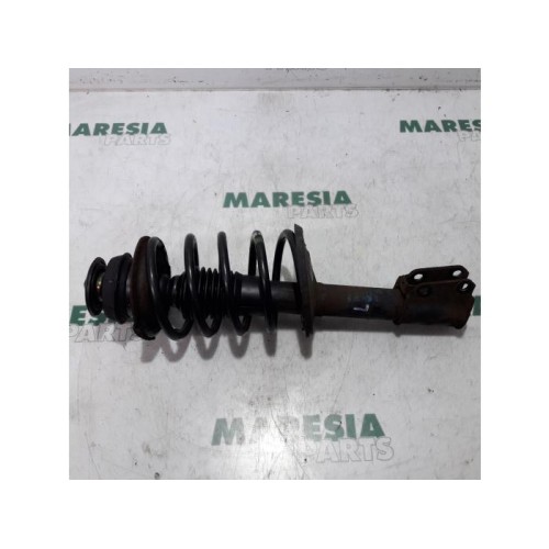 Renault - Twingo - Front shock absorber rod, left