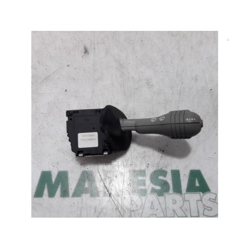 Renault - Twingo - Wiper switch