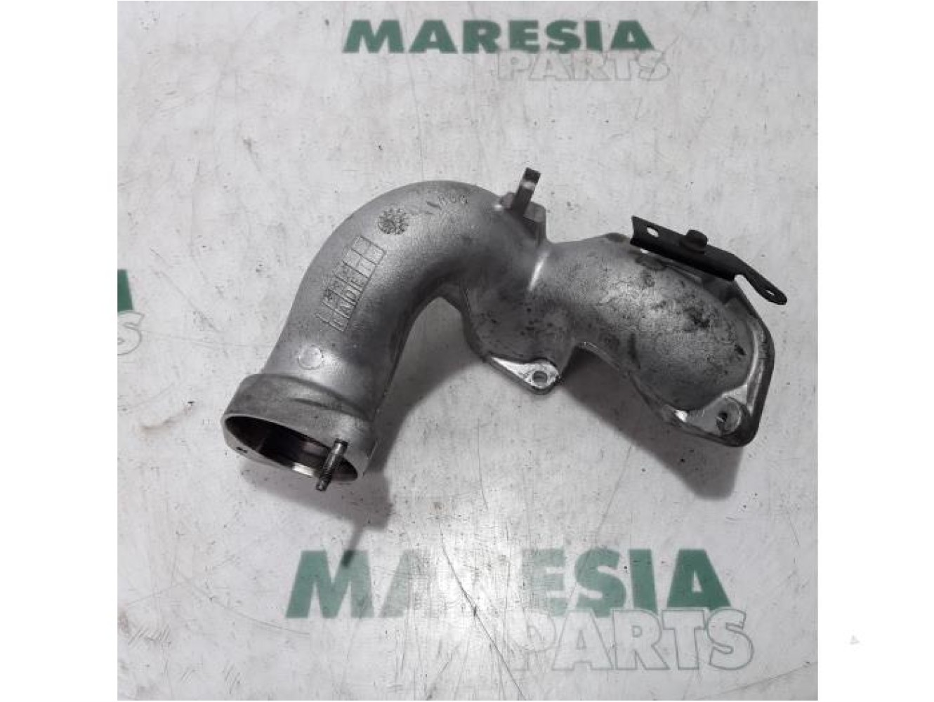 Peugeot - 307 - EGR tube