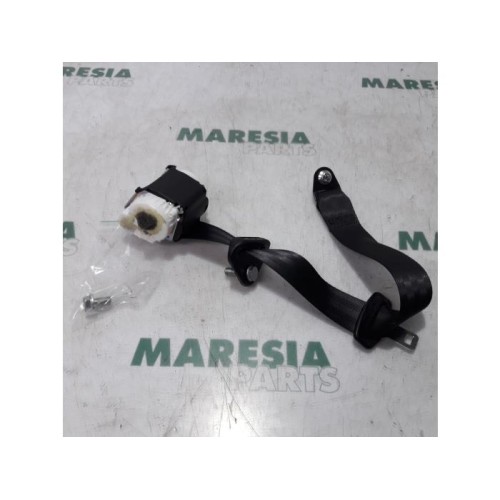 Fiat - 500 - Sicherheitsgurt links hinten