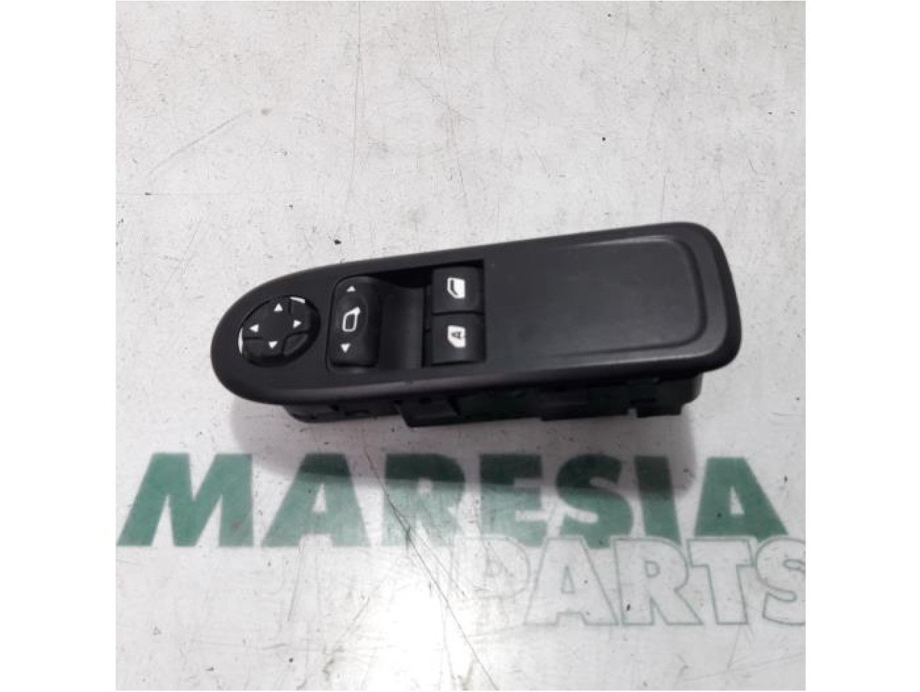 Citroen - C3 - Multi-functional window switch