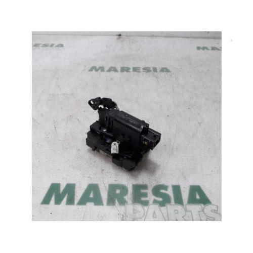 Dacia - Lodgy - Rear door mechanism 4-door, right