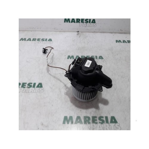 Dacia - Lodgy - Heating and ventilation fan motor