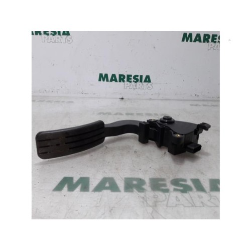 Dacia - Lodgy - Throttle pedal position sensor