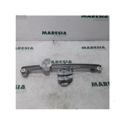 Dacia - Lodgy - Rear door window mechanism 4-door, right