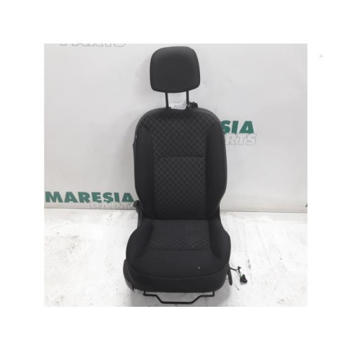 Renault - Kangoo - Sitz rechts