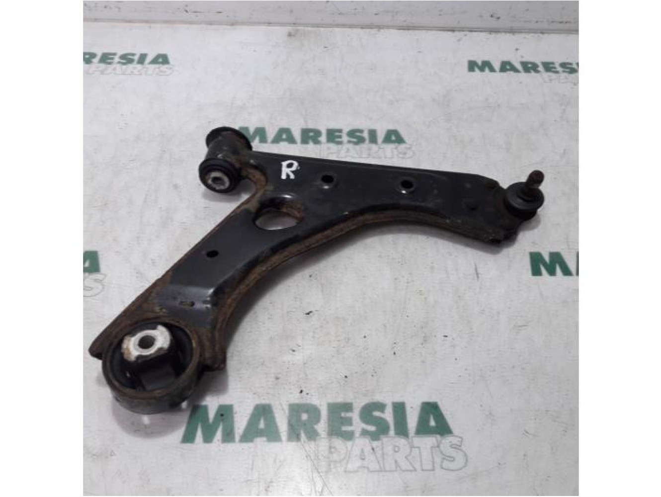 Fiat - Punto - Front lower wishbone, right