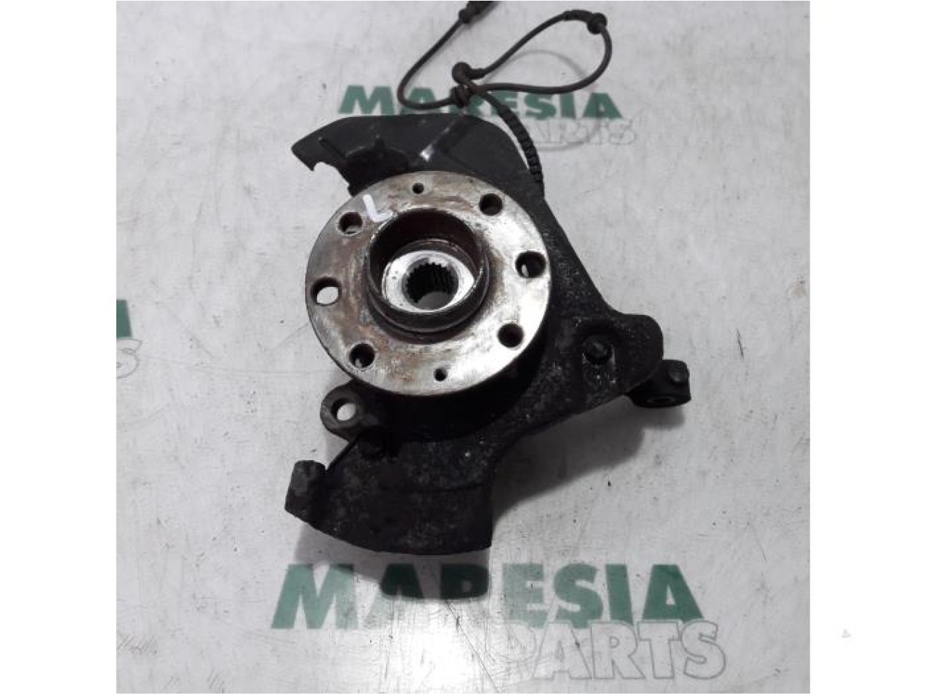 Fiat - Punto - Fusee links-voor