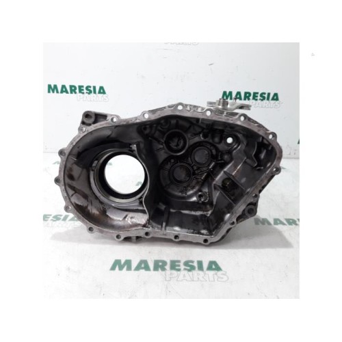 Renault - Espace - Gearbox casing