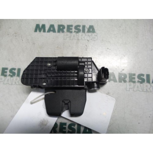 Citroen - C3 - Tailgate lock mechanism