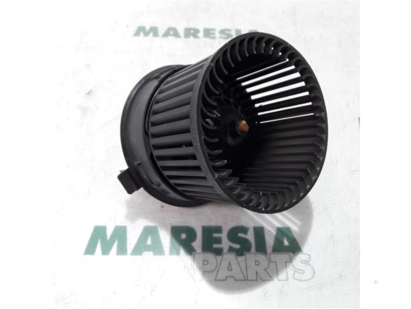Citroen - C3 Picasso - Heating and ventilation fan motor