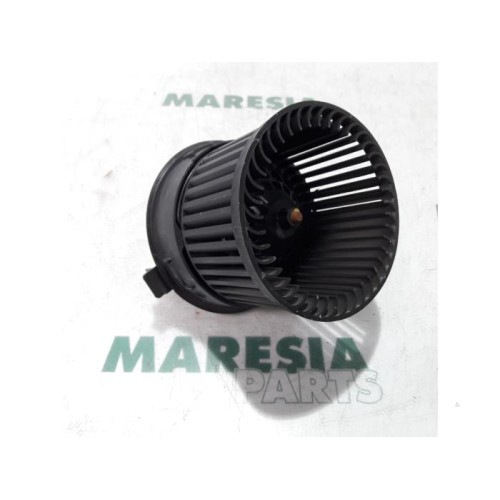 Citroen - C3 Picasso - Heating and ventilation fan motor
