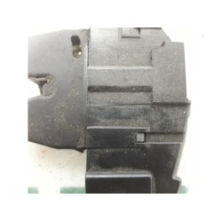 Peugeot - Partner - Tailgate lock mechanism