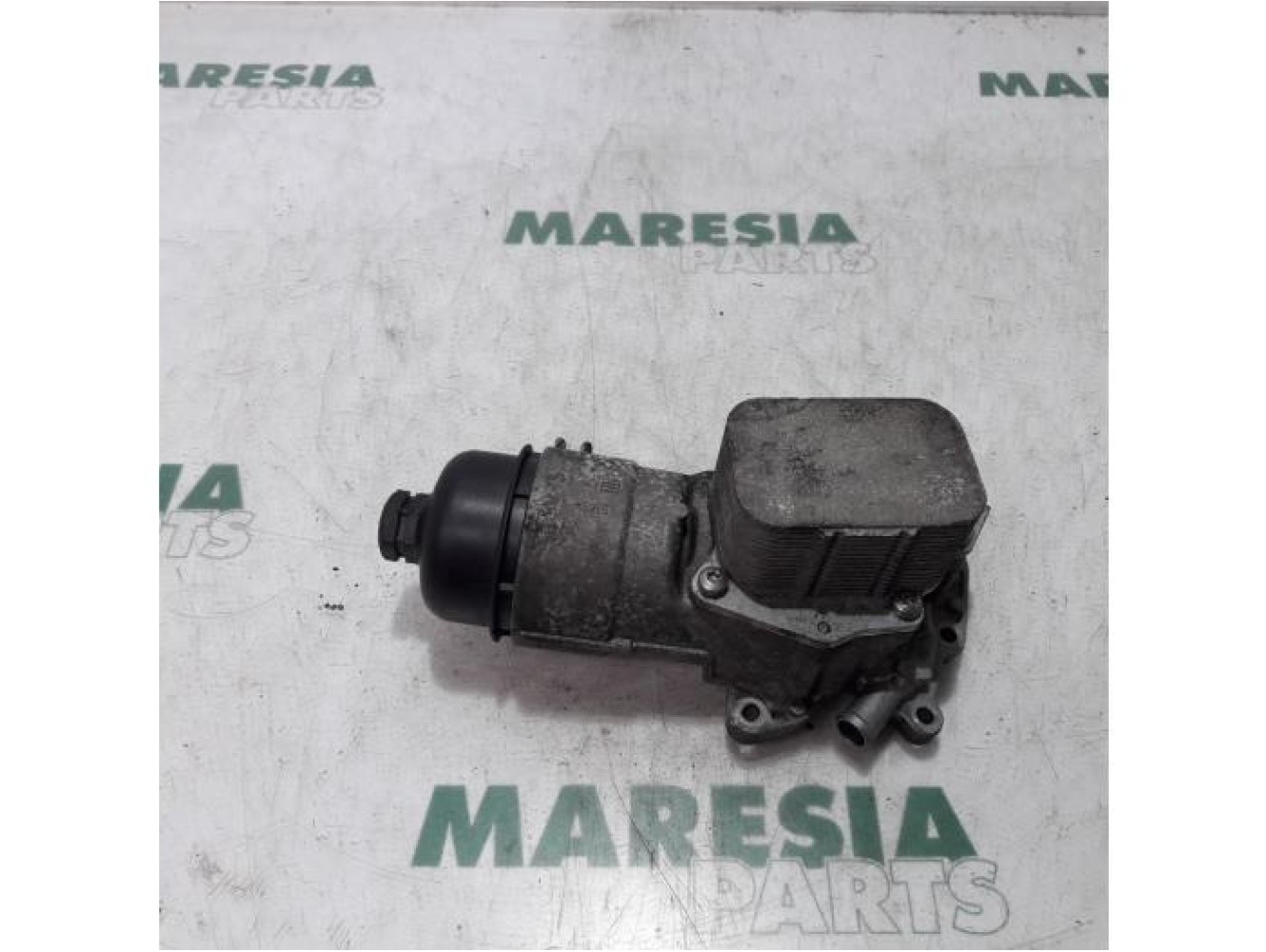 Peugeot - Partner - Oil filter holder