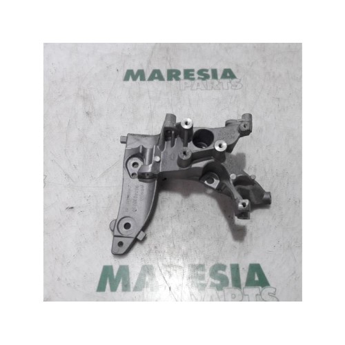 Citroen - Berlingo - Support (miscellaneous)