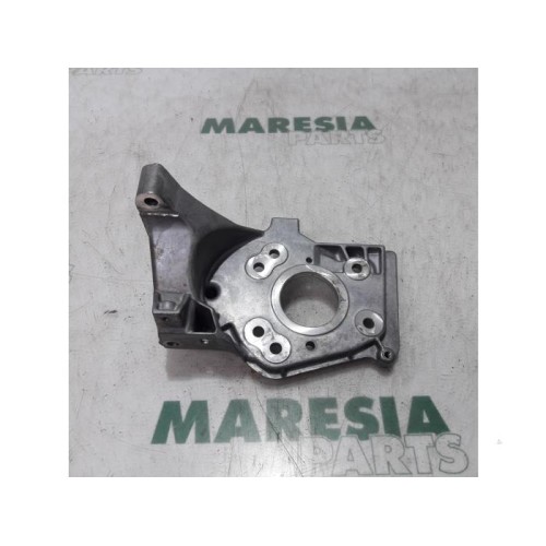 Citroen - Berlingo - Support (miscellaneous)