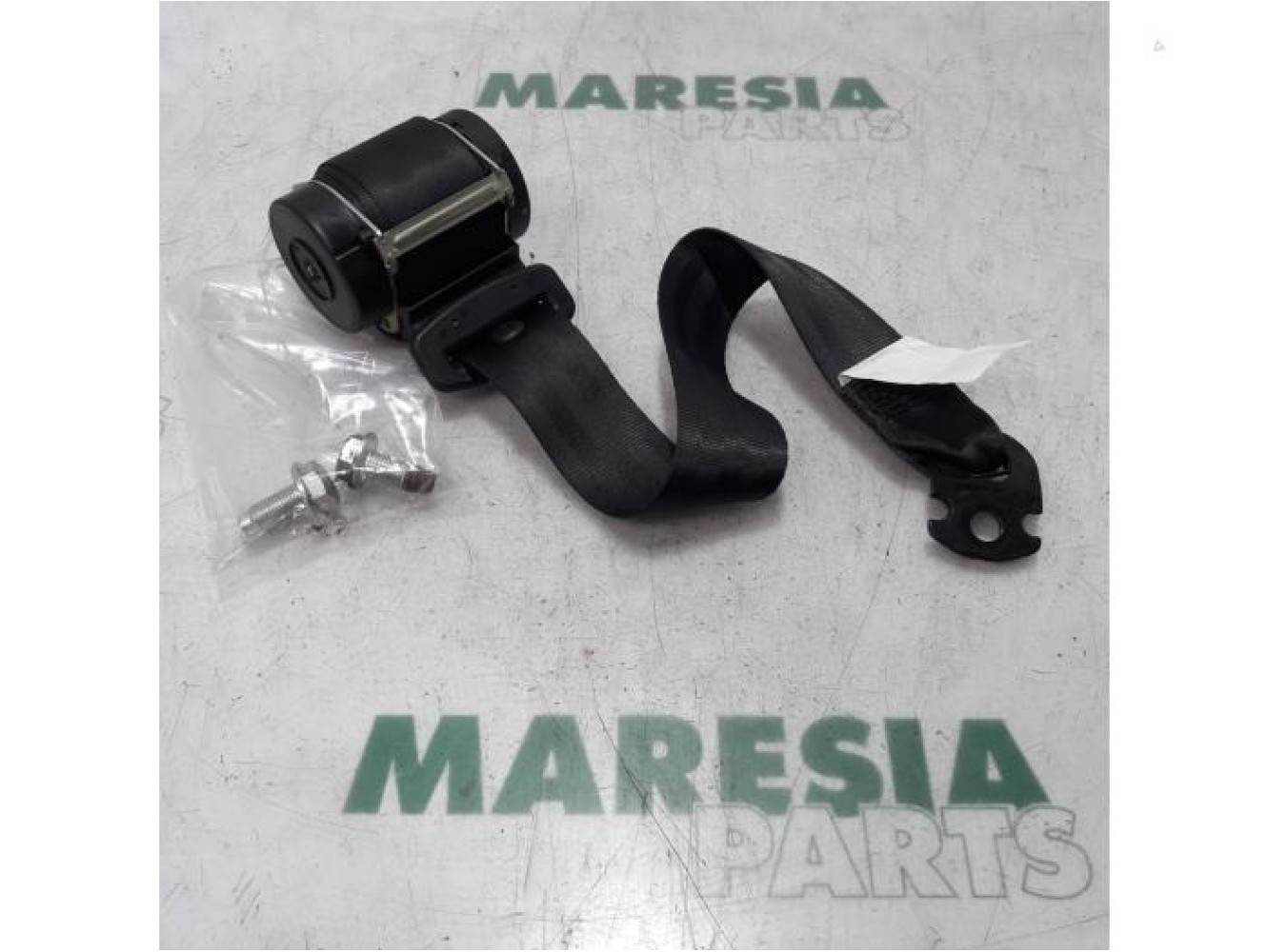 Fiat - Punto - Rear seatbelt, right