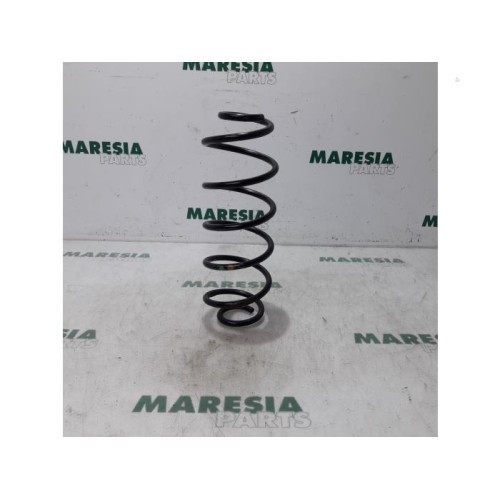 Citroen - C3 Picasso - Rear coil spring