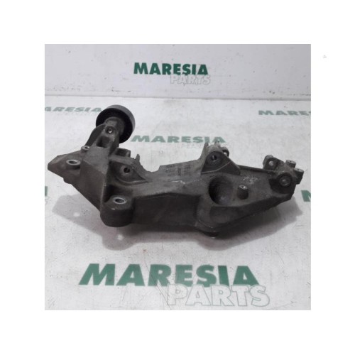 Renault - Espace - Support (miscellaneous)