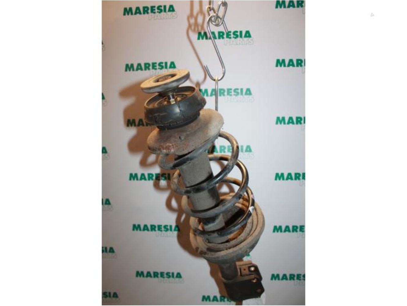 Renault - Kangoo - Front shock absorber rod, right
