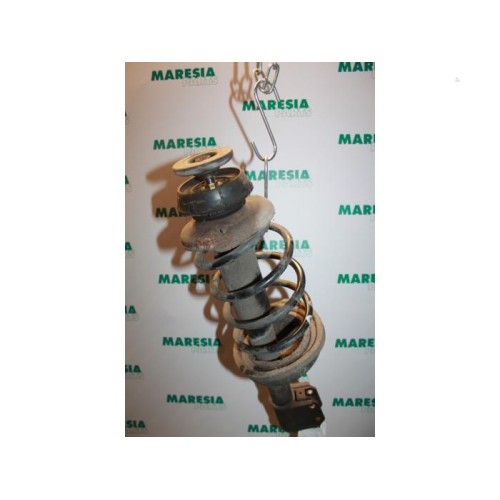 Renault - Kangoo - Front shock absorber rod, right
