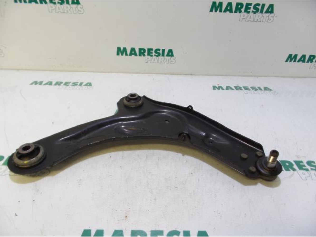 Renault - Espace - Front lower wishbone, right