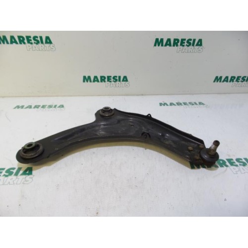 Renault - Espace - Front lower wishbone, right