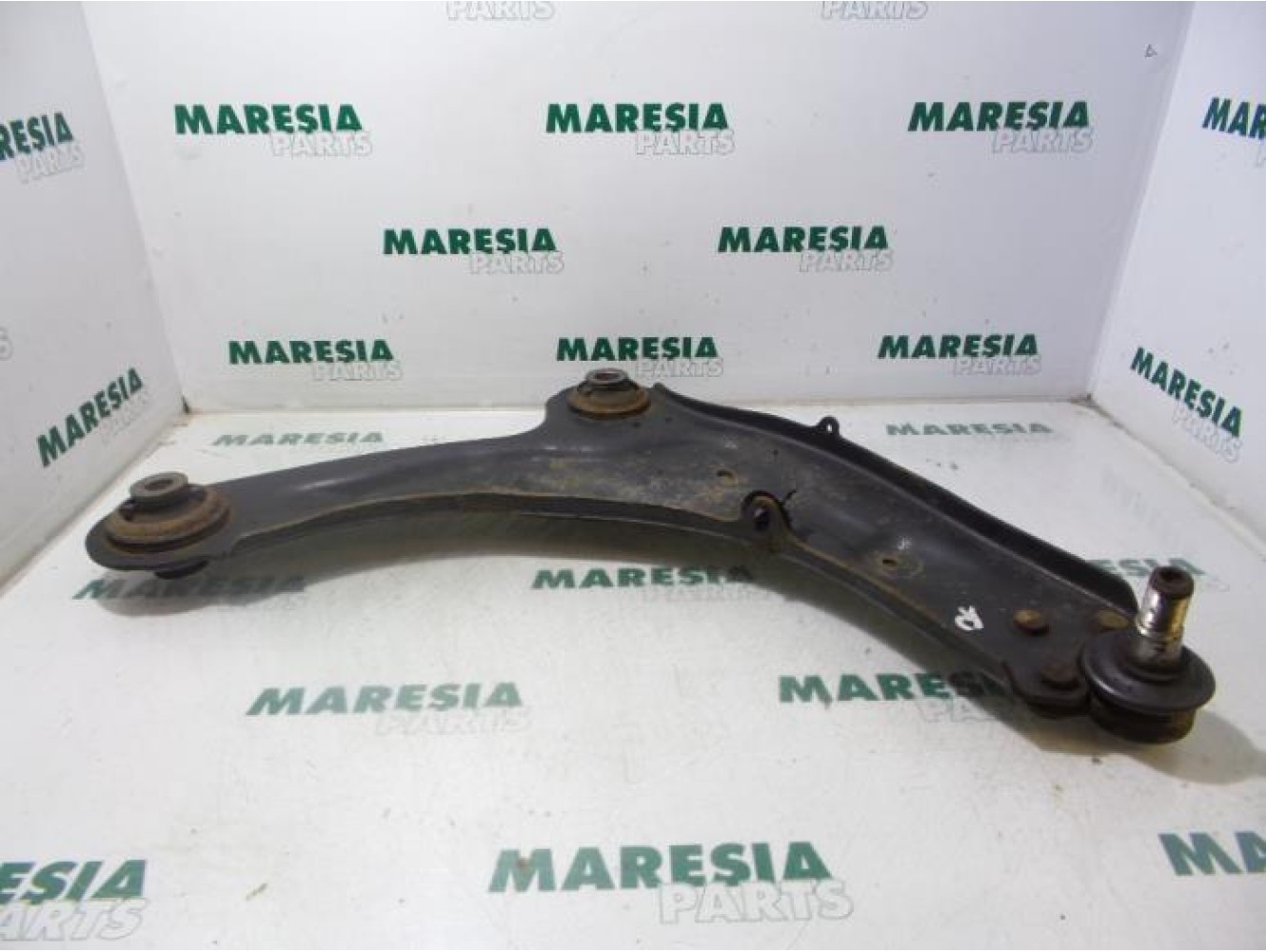 Renault - Espace - Front lower wishbone, right