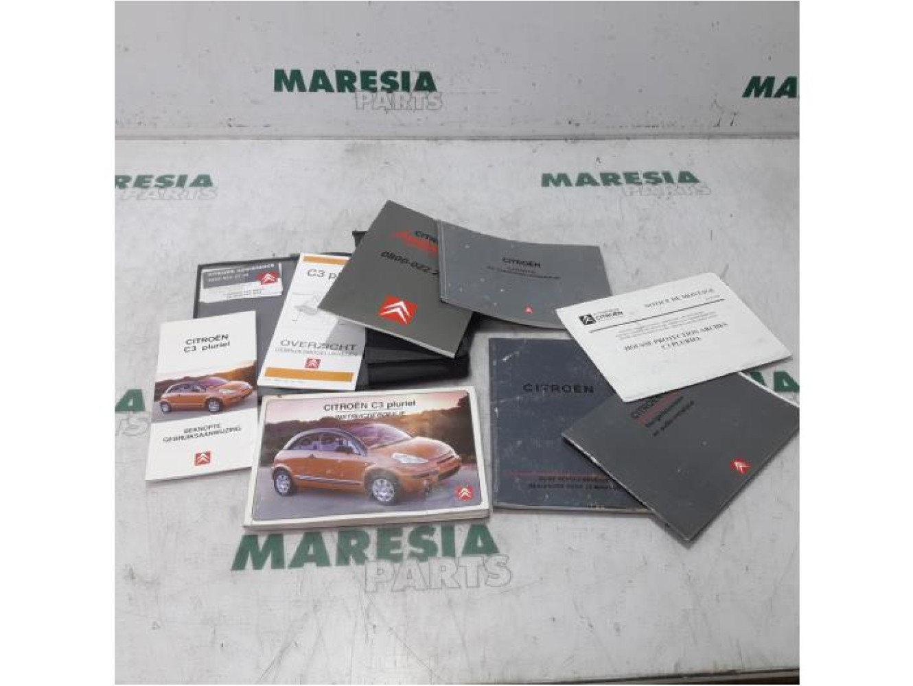 Citroen - Pluriel - Instruction Booklet