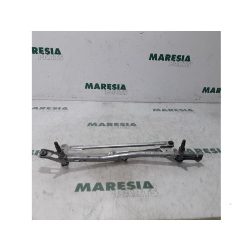 Citroen - Berlingo - Wiper mechanism