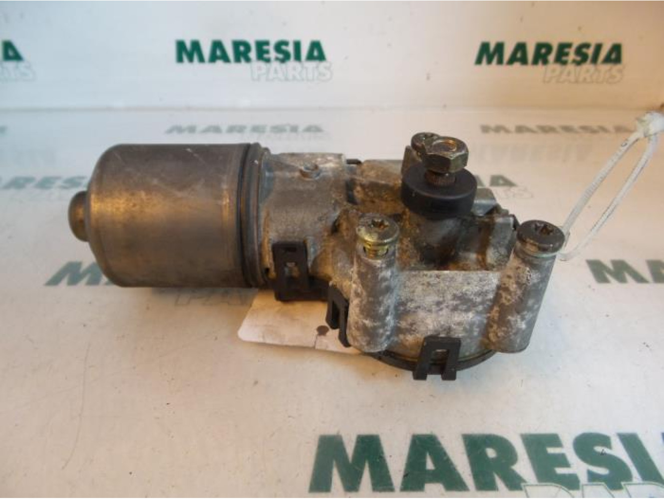 Citroen - C5 - Front wiper motor
