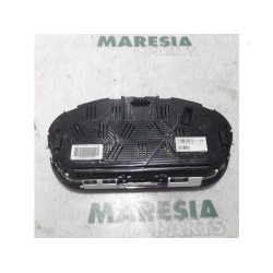 Renault - Megane - Instrument panel