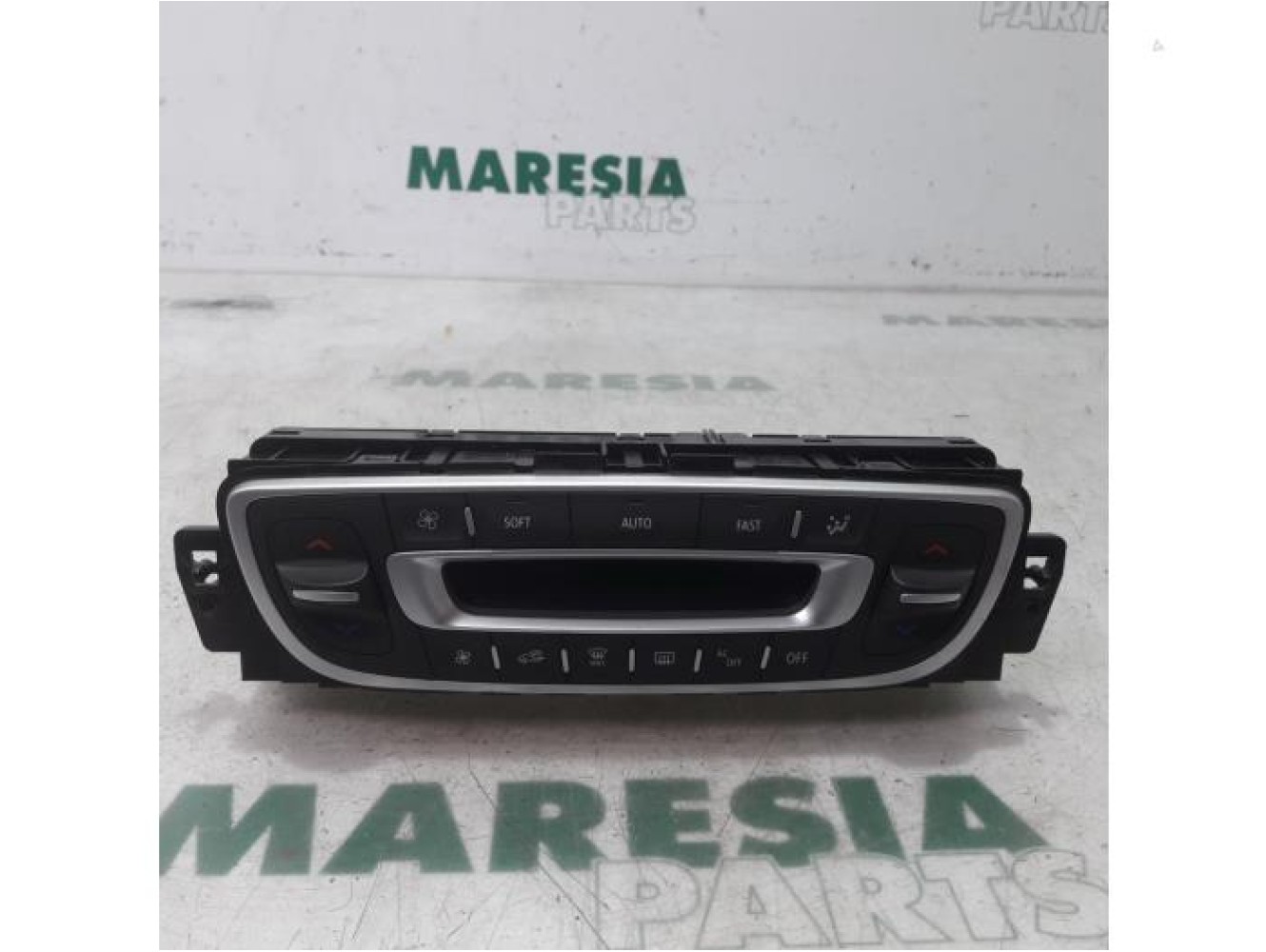 Renault - Megane - Panneau de commandes chauffage