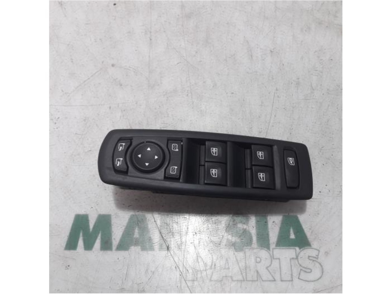 Renault - Megane - Multi-functional window switch