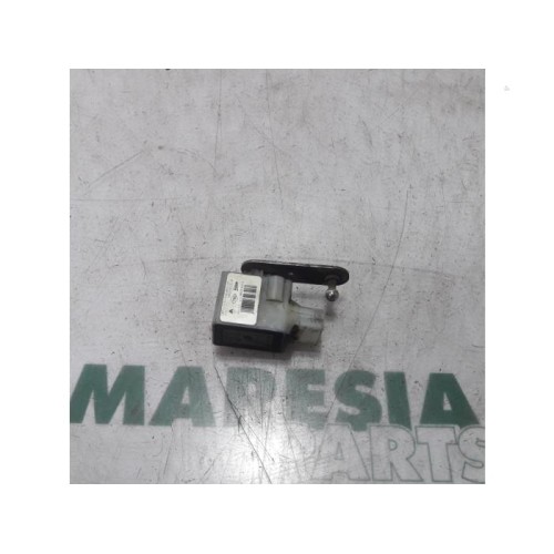 Renault - Megane - Headlight motor