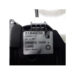Fiat - Punto - Front door lock mechanism 4-door, right