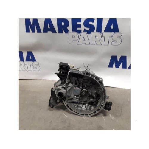 Peugeot - 208 - Gearbox