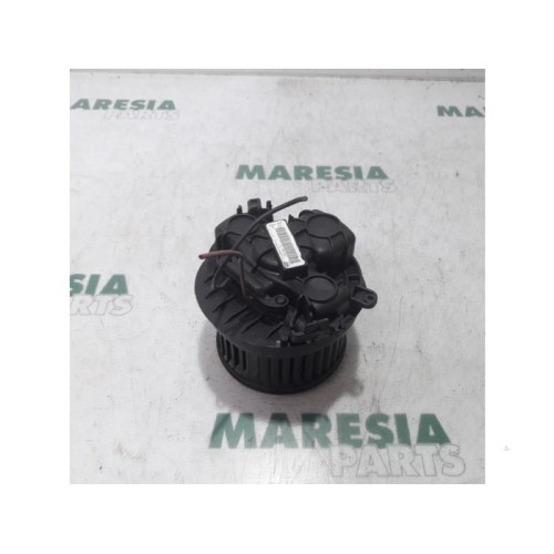 Citroen - Pluriel - Heating and ventilation fan motor