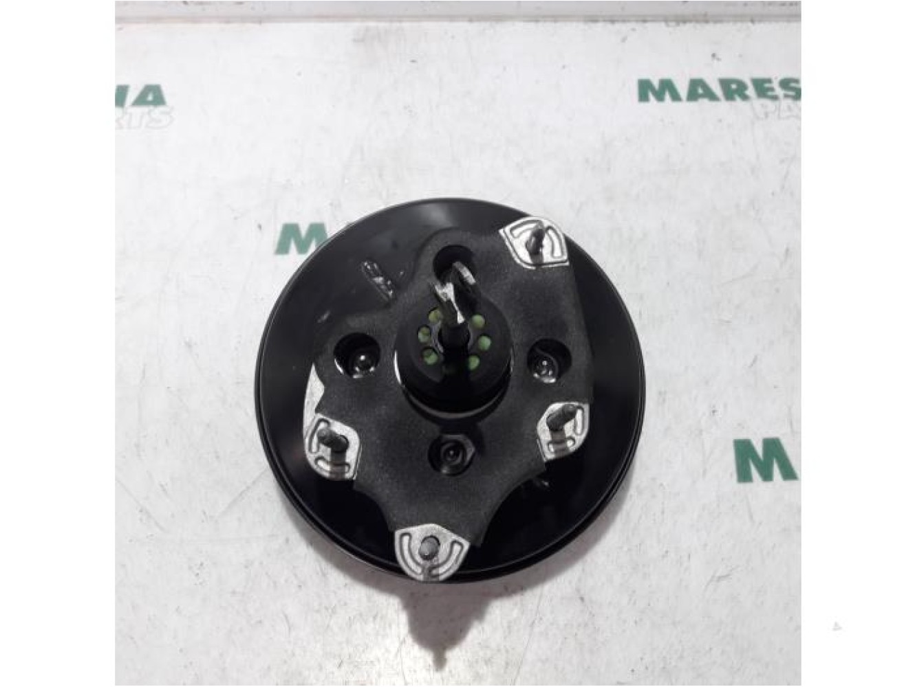 Renault - Clio - Brake servo