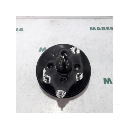 Renault - Clio - Brake servo