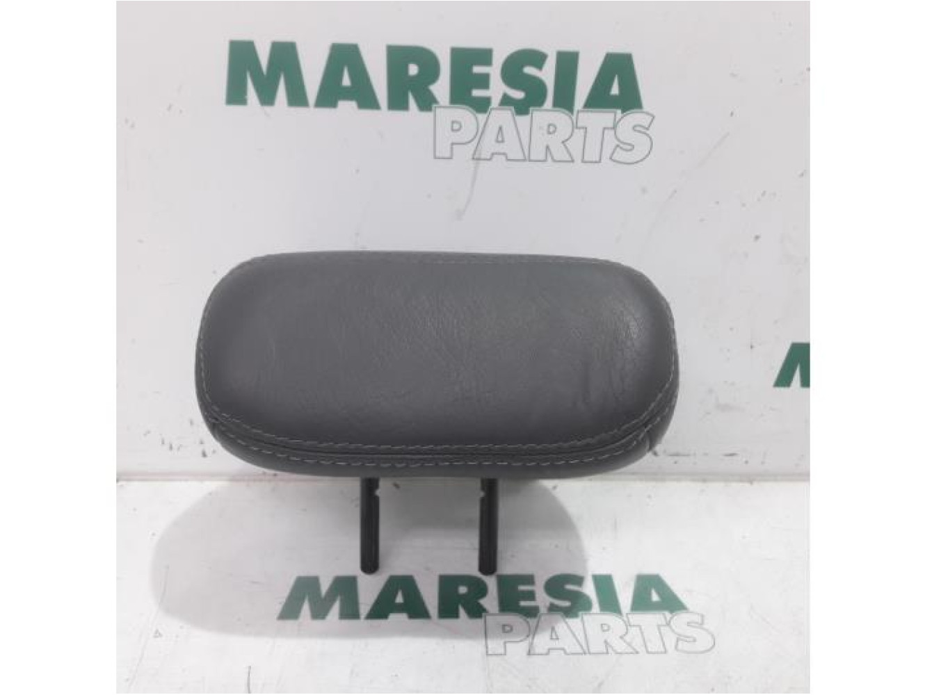 Citroen - C5 - Headrest
