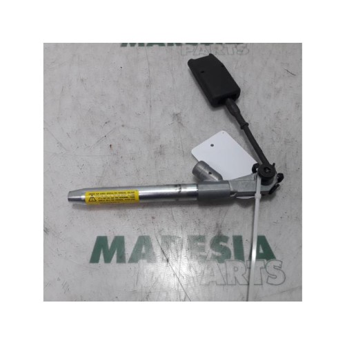 Citroen - C4 Picasso - Seatbelt tensioner, left