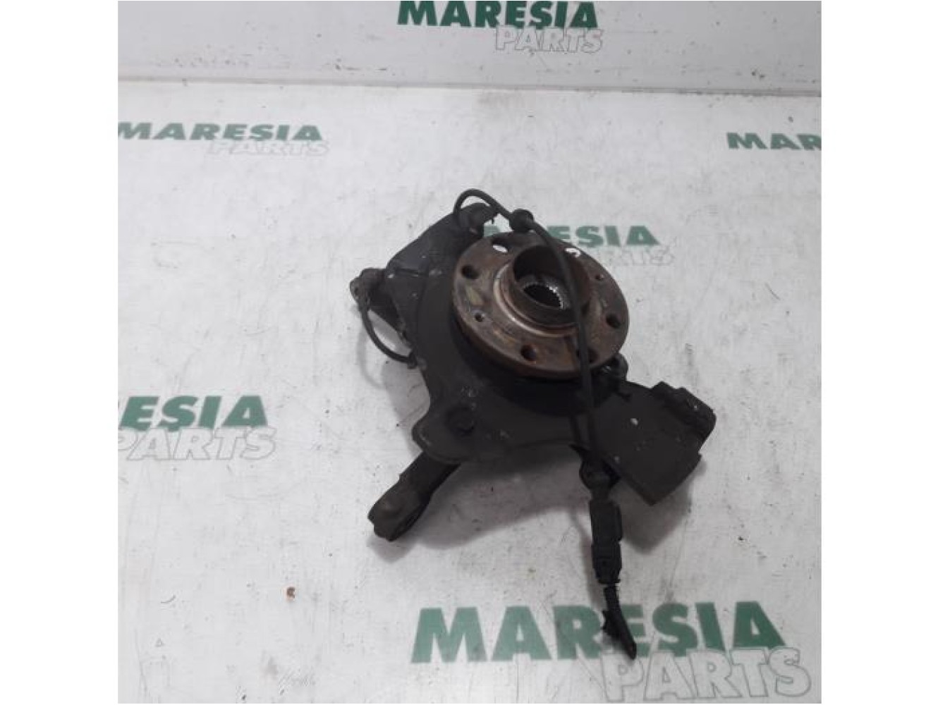 Fiat - Punto - Knuckle, front right