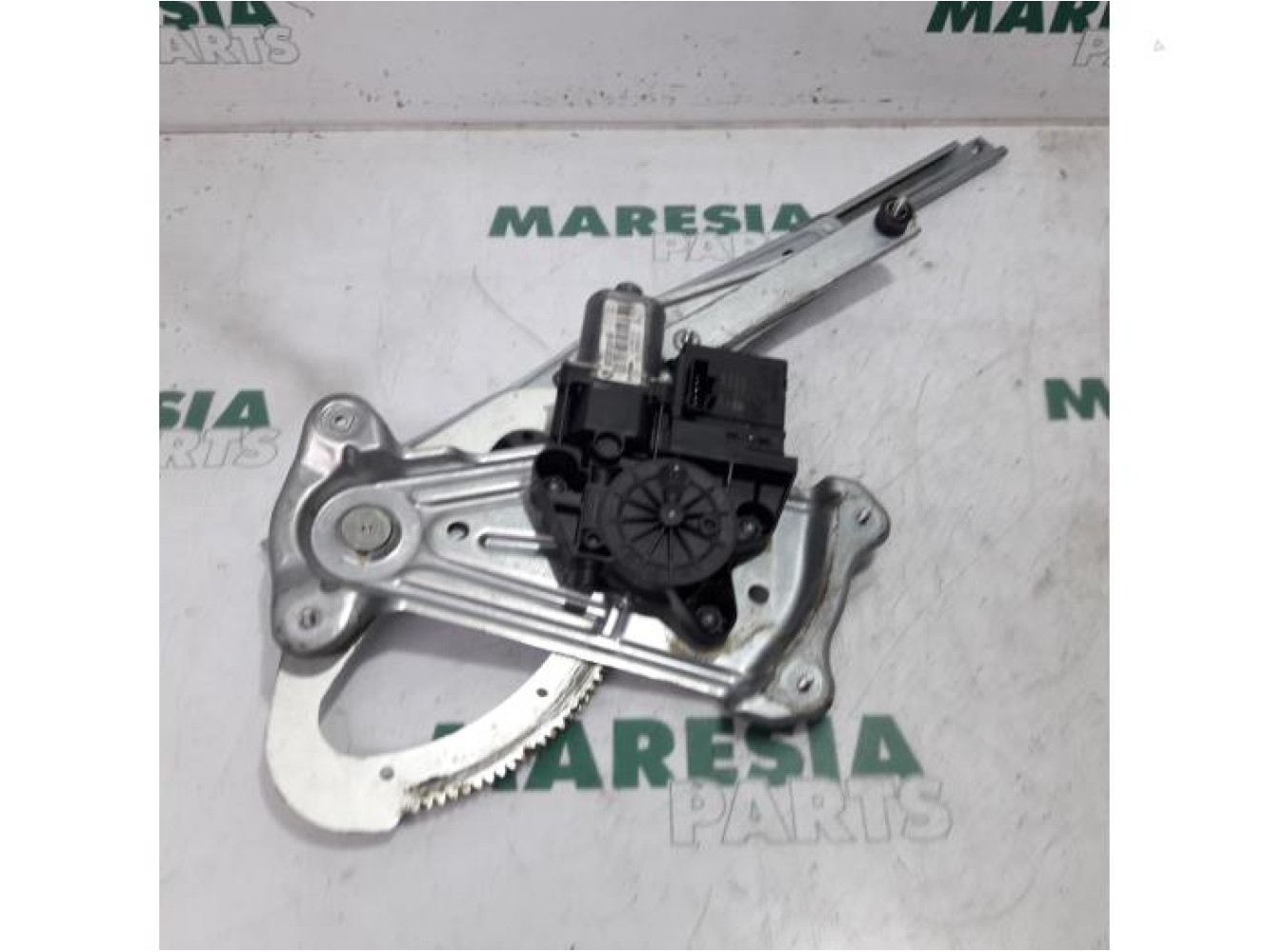 Renault - Megane - Window mechanism 4-door, front right