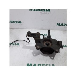 Renault - Megane - Knuckle, front right