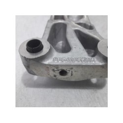 Peugeot - 207 - Engine mount