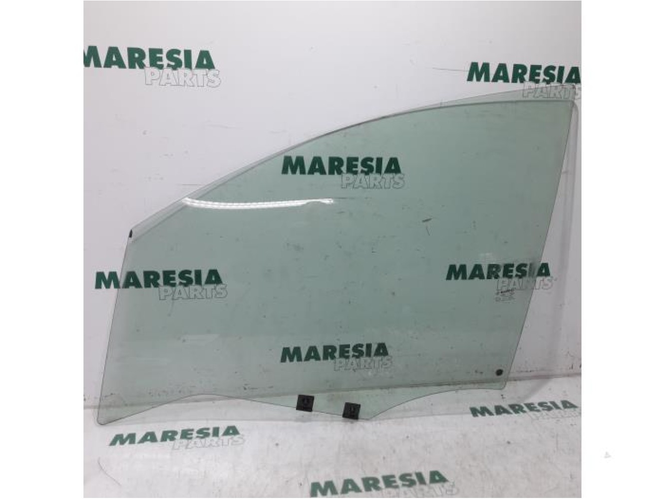 Renault - Clio - Door window 4-door, front left